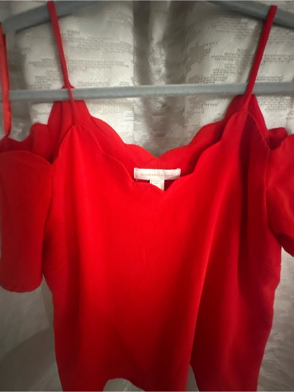 Monteau Red Off-the-Shoulder Cold-Shoulder Sweater Top